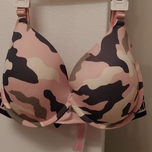 PINK Camo T-Shirt Bra